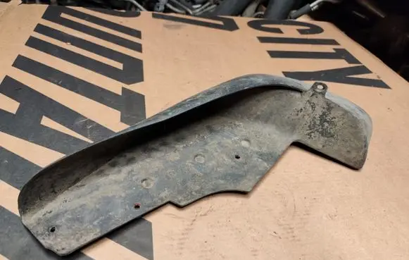 Jeep Cherokee III KJ Front mudguard 