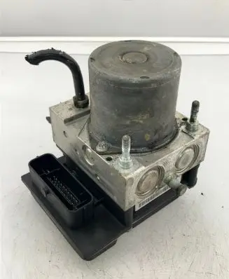 Audi A4 S4 B7 8E 8H ABS Pump 8E0614517BG 8E0910517H