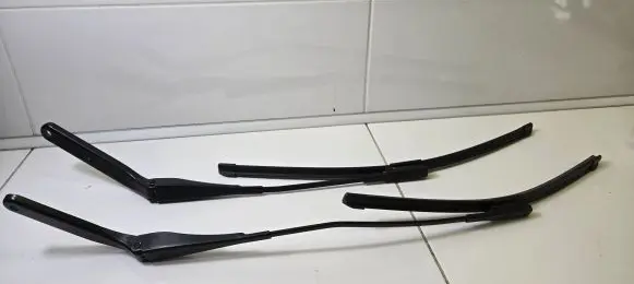 BMW X1 E84 Front wiper linkage and motor 299002801