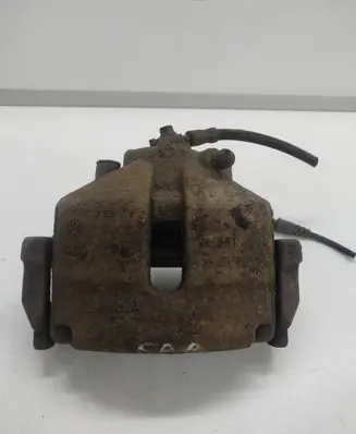 Volkswagen PASSAT B6 Front brake caliper 04780M