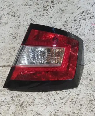 Skoda Fabia Mk3 (NJ) Rear/tail lights