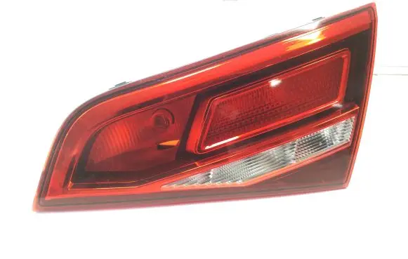Audi A3 S3 8V Tailgate rear/tail lights 8V4945076
