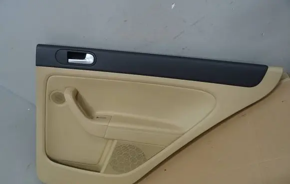 Volkswagen Golf Plus Rear door card panel trim