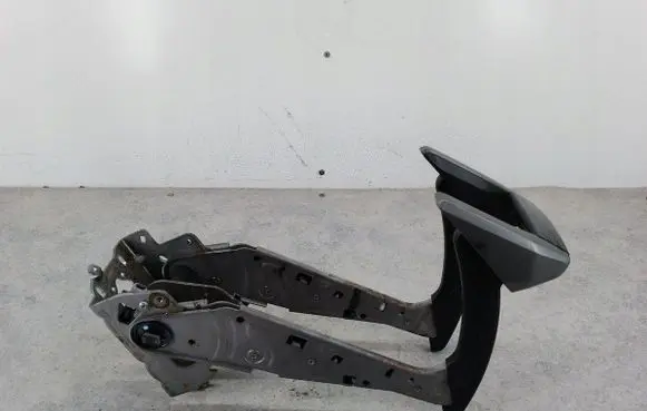 Opel Zafira B Handbrake/parking brake lever assembly 13173080