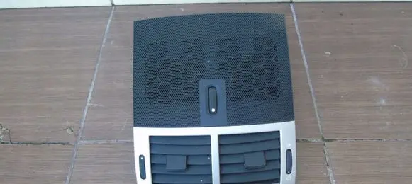 Peugeot 407 Dash center air vent grill 9644588977