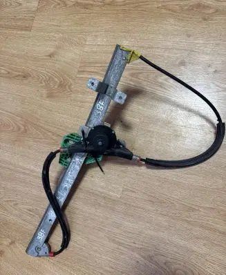 Ford Ka Front door manual window regulator 