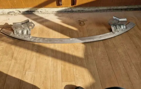 Front bumper support beam