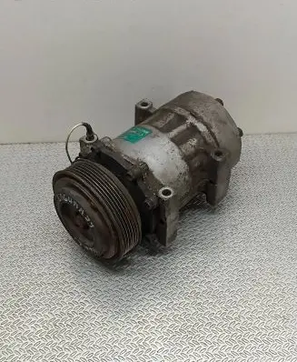 Renault Laguna I Air conditioning (A/C) compressor (pump) 7700108413 3919503834 SD7H15