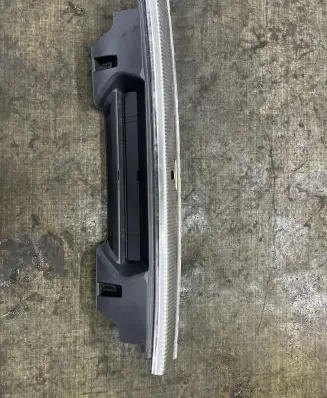 Audi Q5 SQ5 Tailgate trim 8R0864513C