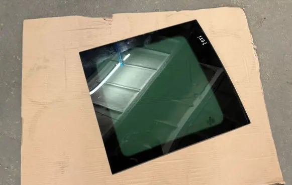 Skoda Yeti (5L) Rear side window 5L6845297E