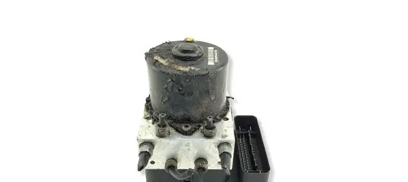 Ford Focus ABS Pump 8M512C405AA