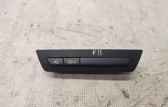 BMW 5 F10 F11 Dashboard 9220063 911811