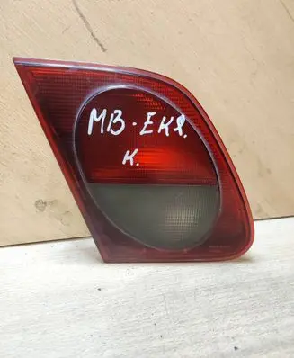Mercedes-Benz E W210 Tailgate rear/tail lights A2108200964