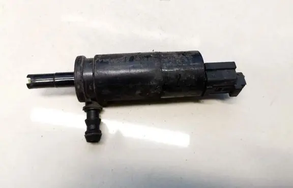 BMW 5 E39 Headlight washer pump 67128377613 67.12-8377613