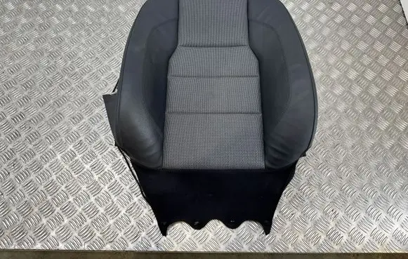 Mercedes-Benz C W204 Front passenger seat console base A2049109800