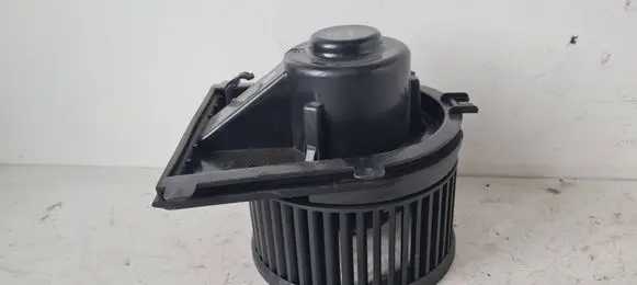 Volkswagen Golf IV Heater fan/blower 2002221 34066 102020