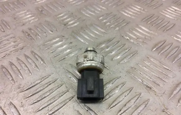 KIA Sportage Air conditioning (A/C) pressure sensor 42CP812 Z213C25