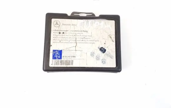 Mercedes-Benz CLS C219 Nuts/bolts B66470155