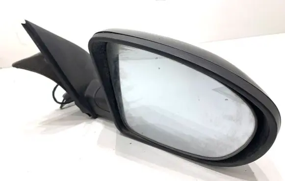 Nissan Qashqai Front door electric wing mirror 