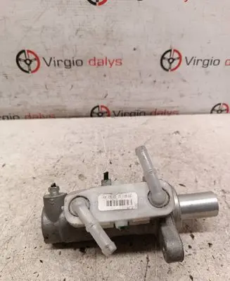 Nissan Cab Star Brake booster 0204y24266 C1650136 174223B