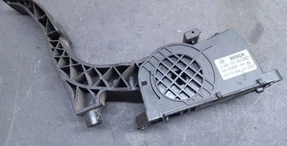 Skoda Octavia Mk1 (1U) Accelerator throttle pedal 6Q1721503H 0280755055