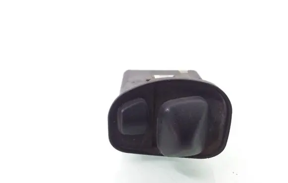 BMW 5 E34 Wing mirror switch