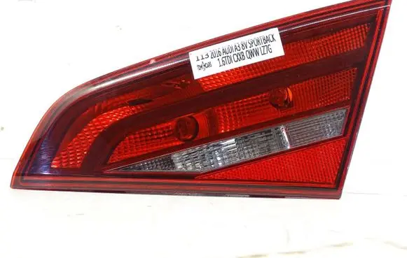 Audi A3 S3 8V Tailgate rear/tail lights 8V4945094