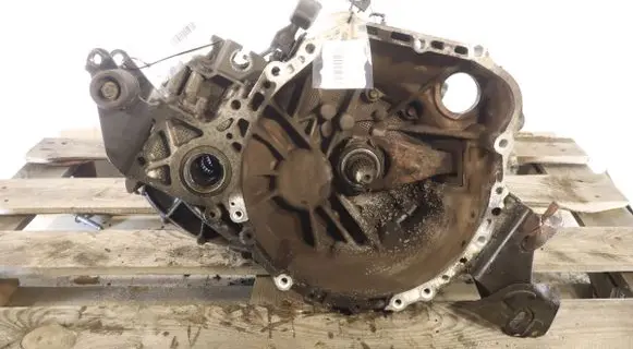 Toyota Avensis T250 Manual 5 speed gearbox 