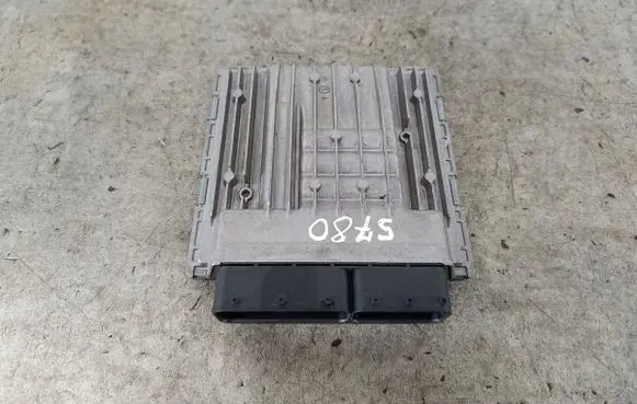 BMW 3 E90 E91 Engine control unit/module ECU 7577968