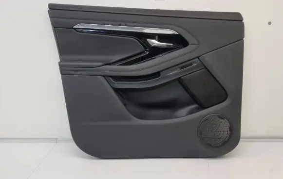 Land Rover Evoque II Front door card panel trim