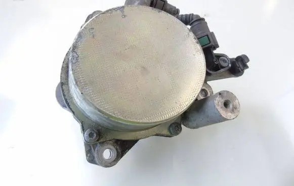 Peugeot 5008 Vacuum pump