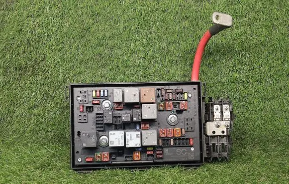 Opel Astra J Power management control unit 13343981 13343981SC