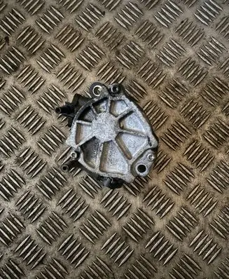 Ford Fiesta Vacuum pump 9804021880