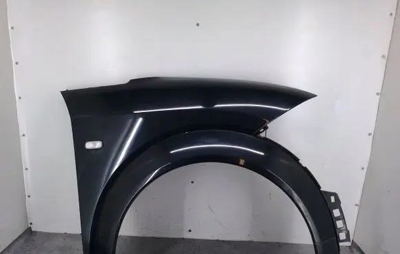Audi A2 Fender LZ9W