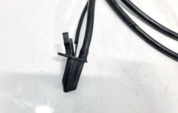 Land Rover Range Rover Evoque L551 Windshield washer spray nozzle 