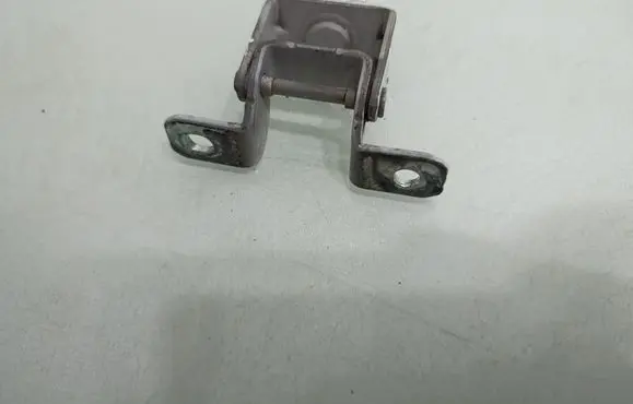 Renault Koleos I Tailgate/trunk/boot hinge