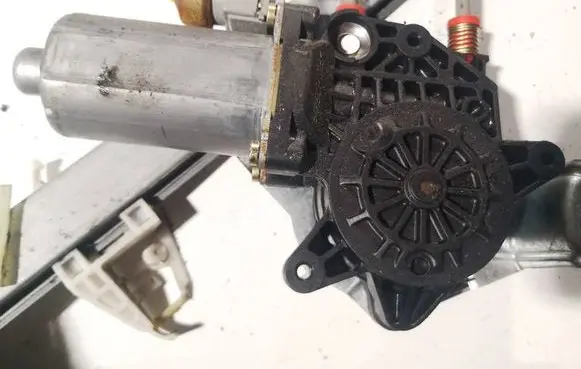 Front door window regulator motor