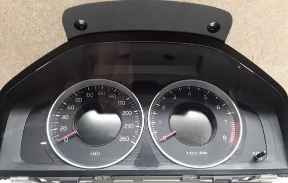 Volvo V60 Speedometer (instrument cluster) 31296366