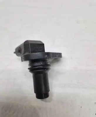Volvo S80 Camshaft position sensor 6G9N12K073BA