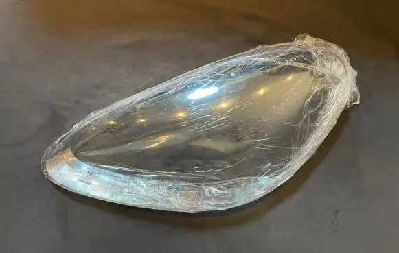 Porsche Cayenne (92A) Headlight lense 