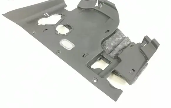 Mercedes-Benz GL X166 Dashboard lower bottom trim panel A1666800507