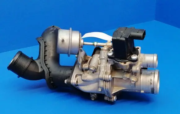 Land Rover Discovery 5 EGR valve FK6298659C 1045175S01 70220704