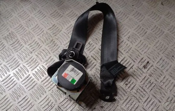 Opel Corsa E Rear seatbelt 609160500D 13427752