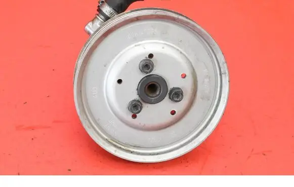 Audi A6 Allroad C5 Power steering pump 3301142