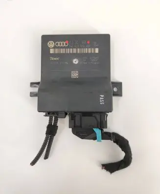 Audi A8 S8 D3 4E Gateway control module 4L0907468 4L0910468 4L0910468A