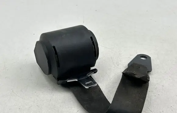 Nissan Primastar Front seatbelt