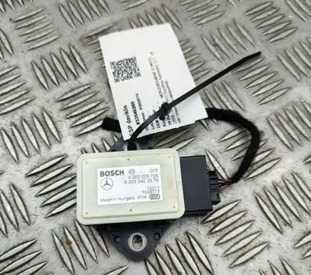 Mercedes-Benz E W212 Acceleration sensor A0055422618 0265005735