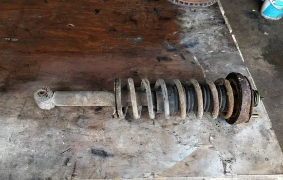 Mitsubishi Galant Rear shock absorber with coil spring 