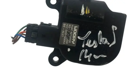 Tesla Model S Air flap motor/actuator D332GG6AA ACTUAT0B