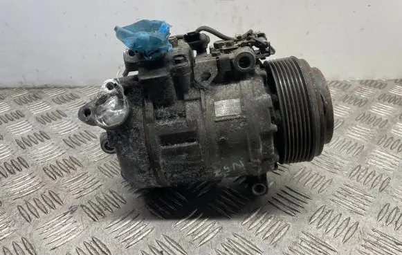 BMW 5 F10 F11 Air conditioning (A/C) compressor (pump) 6987890